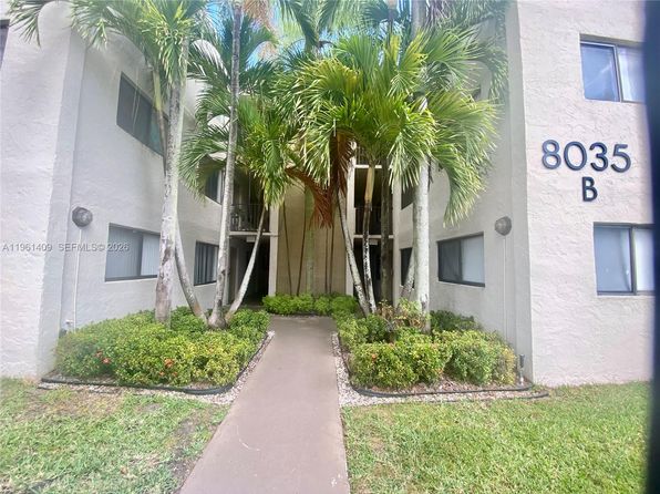 8035 SW 107th Ave APT 308