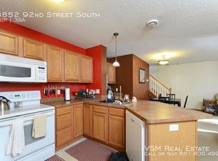8852 92nd St S, Cottage Grove, MN 55016
