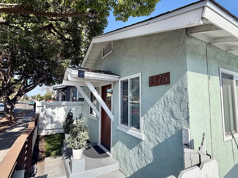 4475 Orange Ave — Photo 34