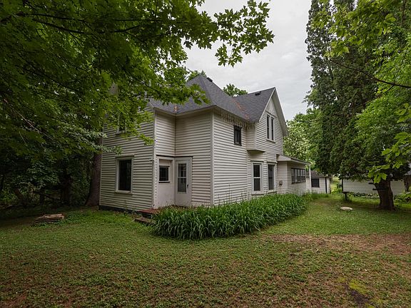 2nd image of 3922 60th Ave NW