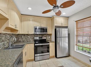 638 Marlboro Oval, Lake Worth, FL 33467