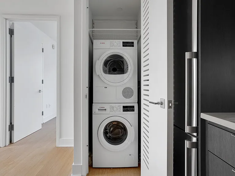 662 Pacific St #18M — Photo 16