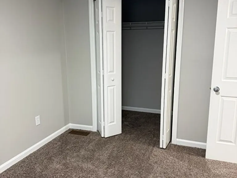 443 Jason Dr — Photo 11