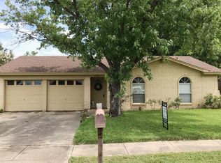 7505 Terry Ct, North Richland Hills, TX 76180