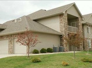 501 Maggie Ln, Altoona, IA 50009