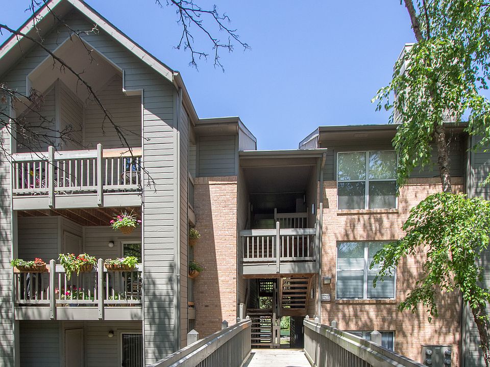 Direct Exterior Access Units