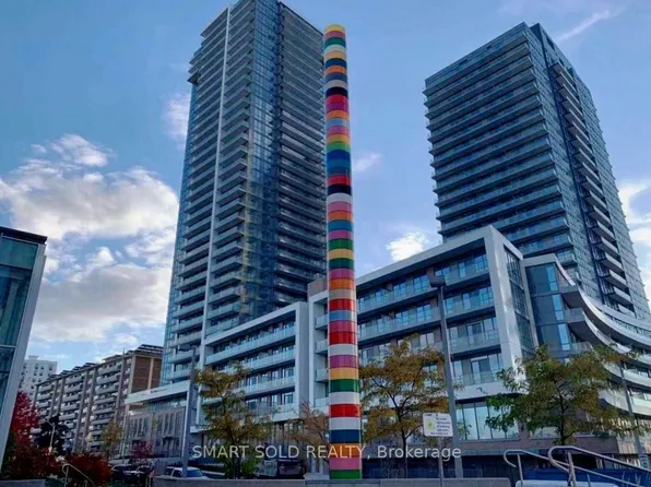 32 Forest Manor Rd, Toronto, ON