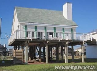 22030 Kennedy Dr, Galveston, TX 77554