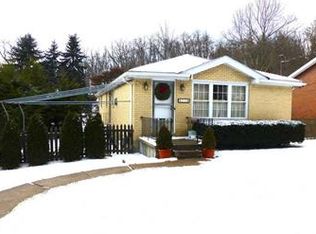 11 Glasgow Rd, Pittsburgh, PA 15221