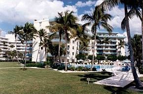 1st image of 220 Seaview Ct APT 615
