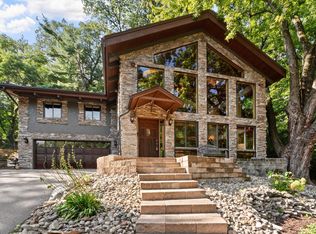 11705 Live Oak Dr, Minnetonka, MN 55305