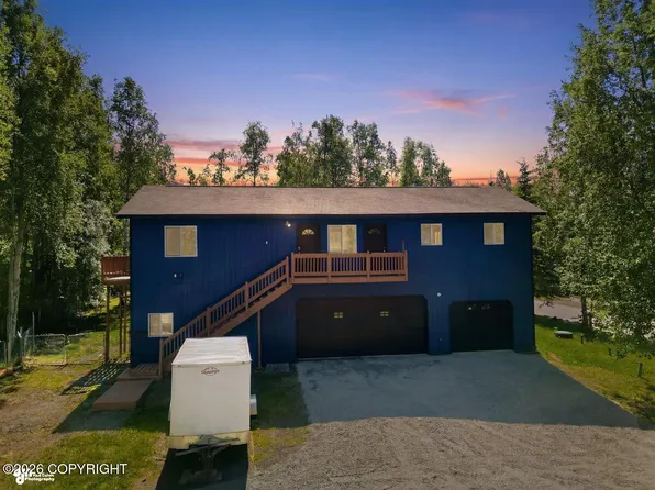 22625 Lake Hill Dr, Chugiak, AK 99567