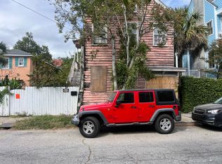 2 Henrietta St, Charleston, SC 29403