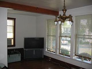 4th image of 1141 Main St