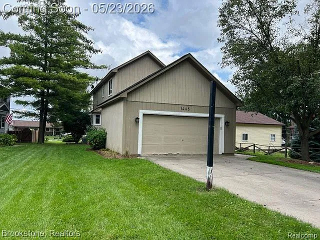 1465 Beachland Blvd — Photo 1