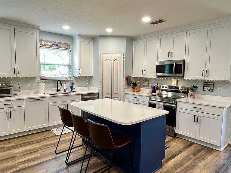 135 Cedar Circle Dr — Photo 8