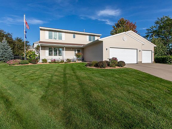 2nd image of 4422 Surrey Ln NW