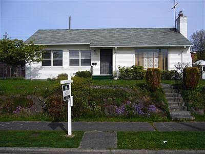 2nd image of 5532 23rd Ave S