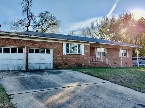 1427 Highway 9a, Arkoma, OK 74901