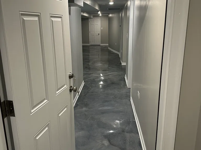 6124 S Champlain Ave #BASEMENT — Photo 17