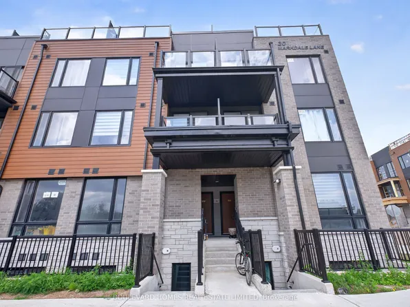 30 Markdale Ln #13, Markham, ON L3S 0E3
