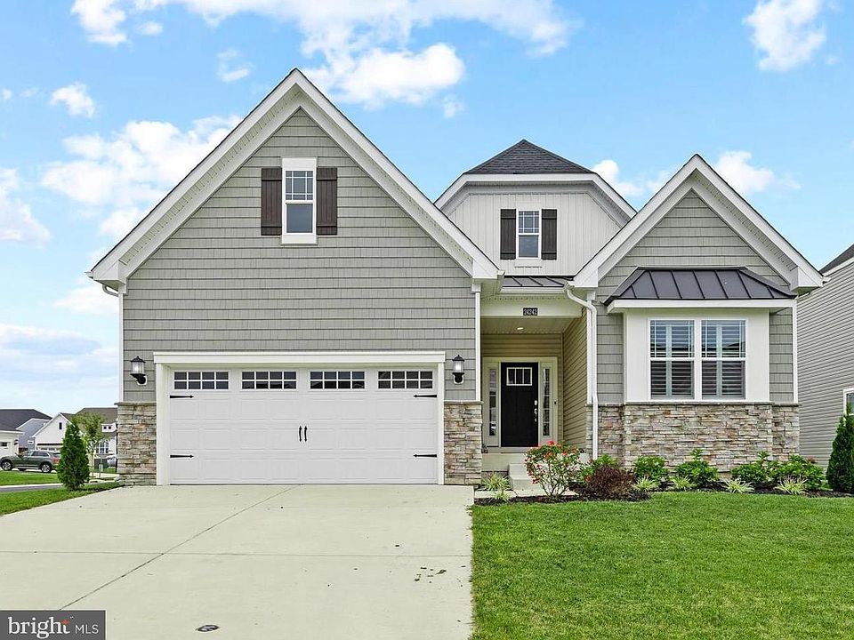 1st image of 24242 Charleston Ln