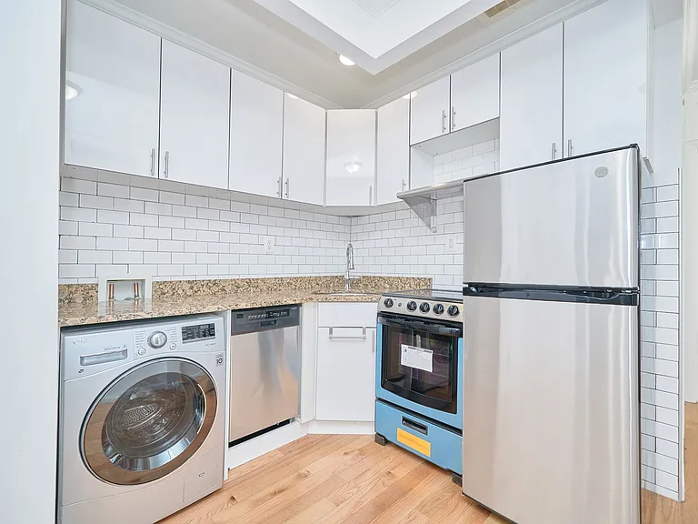 109 Ludlow St #1 — Photo 3