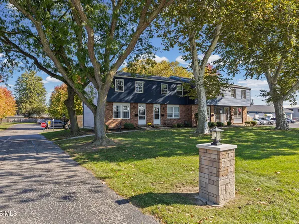 6048 N Summit St, Toledo, OH 43611