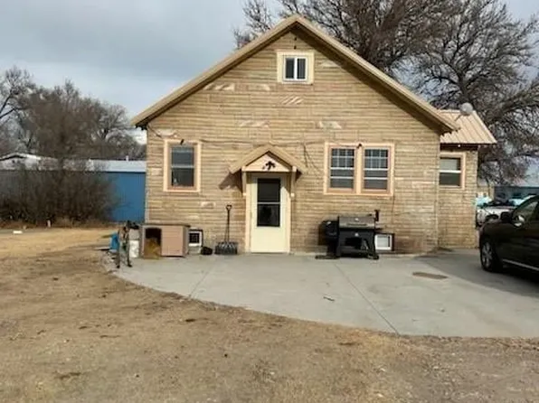 505 N 4th St, Atwood, KS 67730