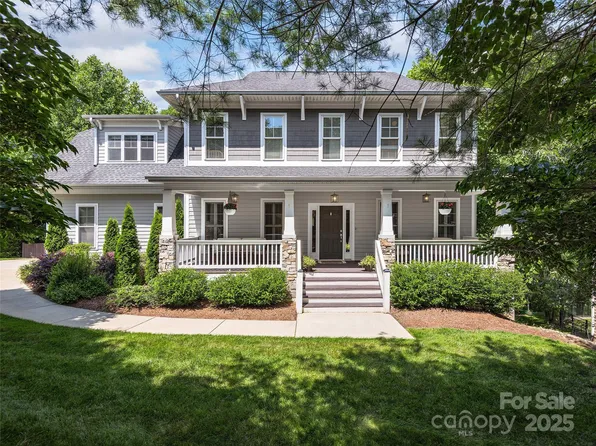 54 White Ash Dr, Asheville, NC 28803