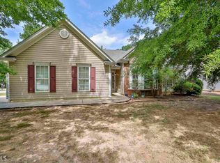148 Lake Cove Approach, Newnan, GA 30265