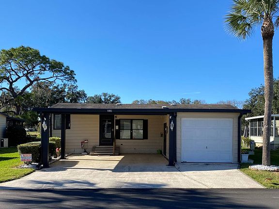2nd image of 210 Country Club Dr