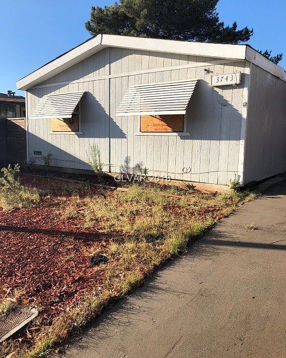 1st image of 3743 Pecan Ln