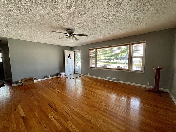 5th image of 2023 W 14th St