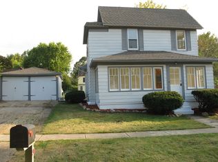 245 Washington Ave, Hampshire, IL