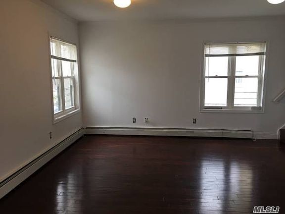 2nd image of 20320 28th Ave #2