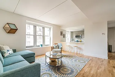 Rented by Lisa Management