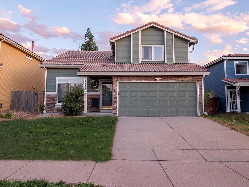 1st image of 21376 E 40th Pl