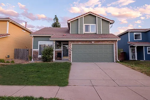 21376 E 40th Pl Photo 1
