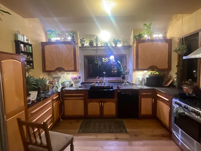 125 Garden Ln — Photo 7