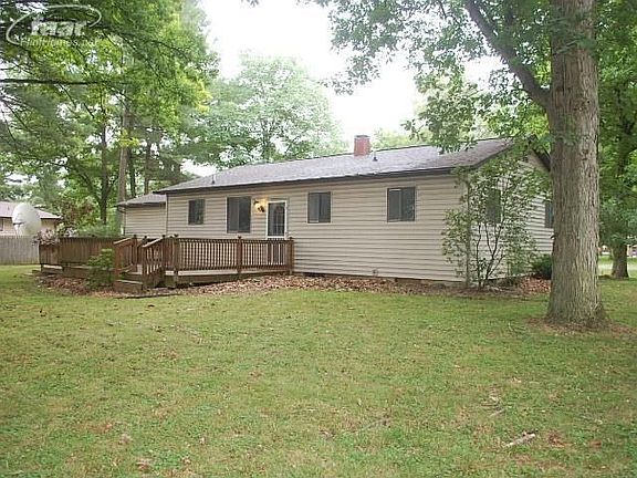 5th image of 12959 Tamarack Dr