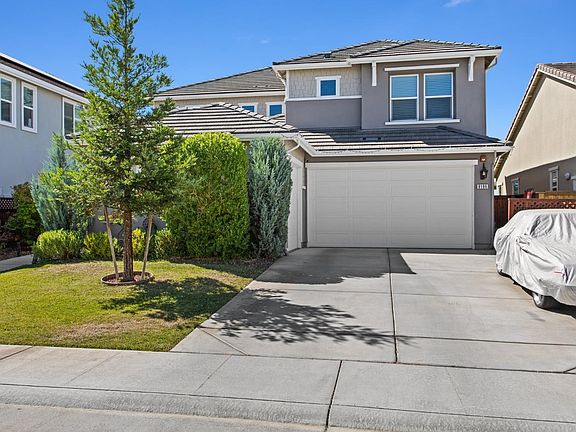 2nd image of 8196 Stargrazer Way