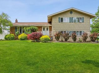 10 Concord Ave, Piscataway, NJ 08854
