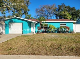 2215 Lauren Dr, Largo, FL 33774