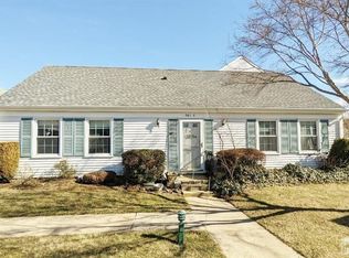 561C Tilton Way, Monroe, NJ 08831