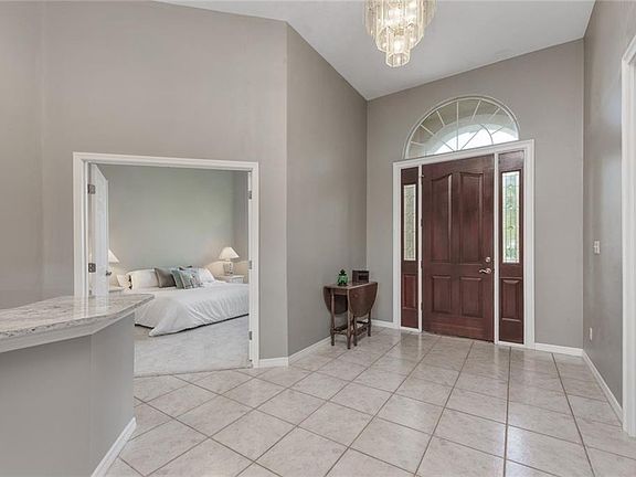 4th image of 9762 Camberley Cir