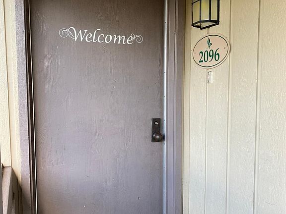 2nd image of 2096 Corner Lake Dr E