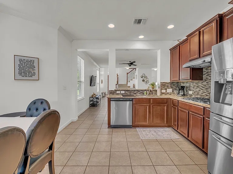 520 S Meadowlark St #B — Photo 31
