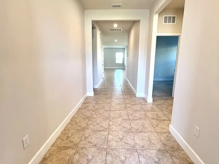 8351 Greenway Ave — Photo 14