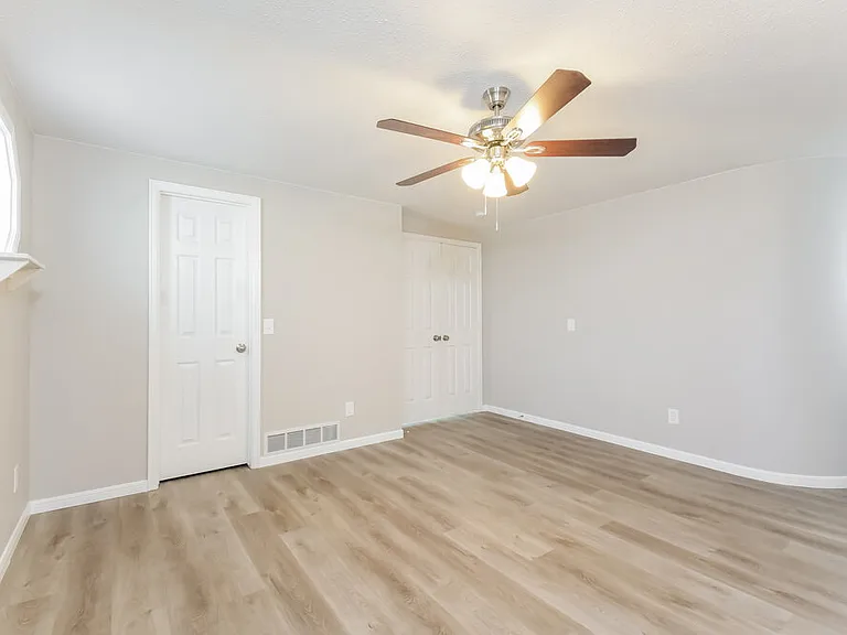 3501 S Richfield Cir — Photo 12